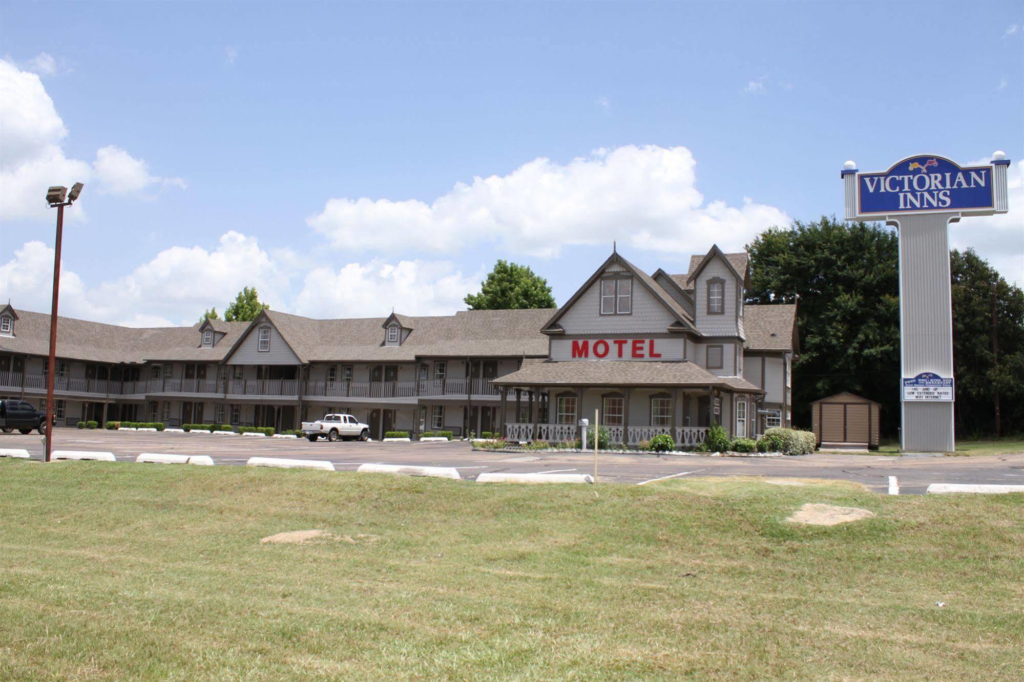 Victorian Inn Athens Exterior photo